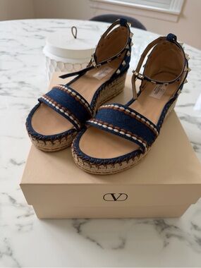 Valentino Garavani Denim Wedge Sandals with Tan and Natural Espadrille